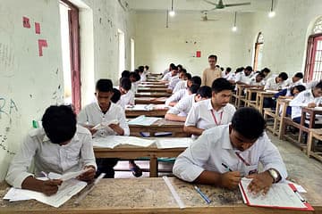২০২৫ সালের এসএসসি পরীক্ষার কেন্দ্র তালিকা প্রকাশ