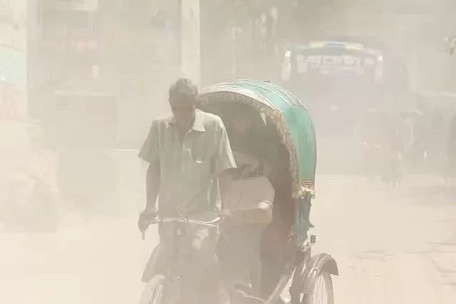 ঢাকার বায়ু আজ অস্বাস্থ্যকর, নগরীর যে ৫ স্থানে দূষণ বেশি