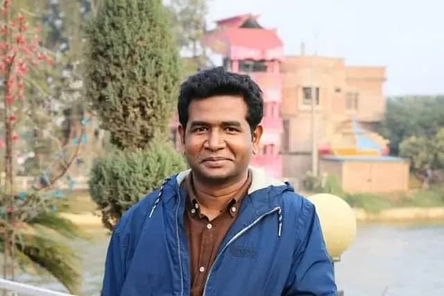 আবু সাঈদ হত্যা মামলায় গ্রেপ্তার রোকেয়া বিশ্ববিদ্যালয়ের সাবেক প্রক্টর সাময়িক বরখাস্ত