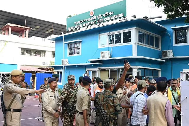 আগরতলায় বাংলাদেশ মিশনে হামলা, ঢাকার কড়া প্রতিবাদ